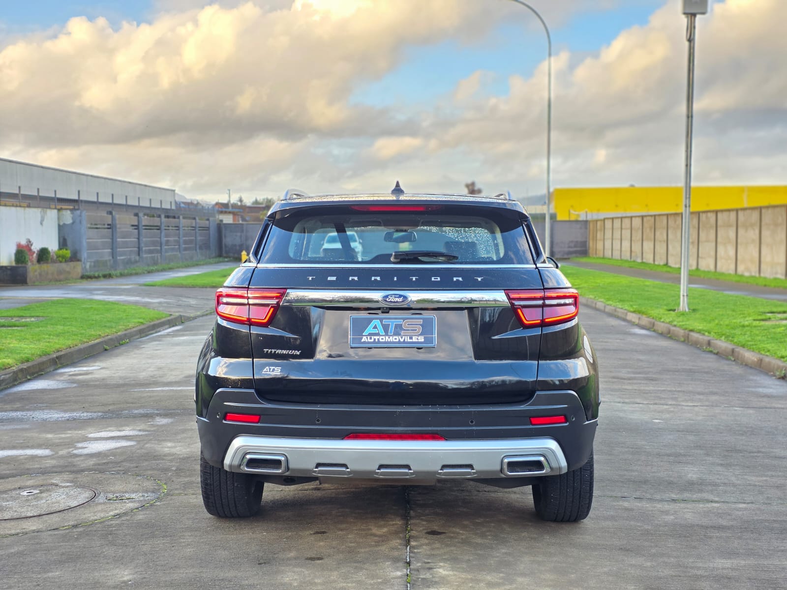 
								Ford Territory TITANIUM full									