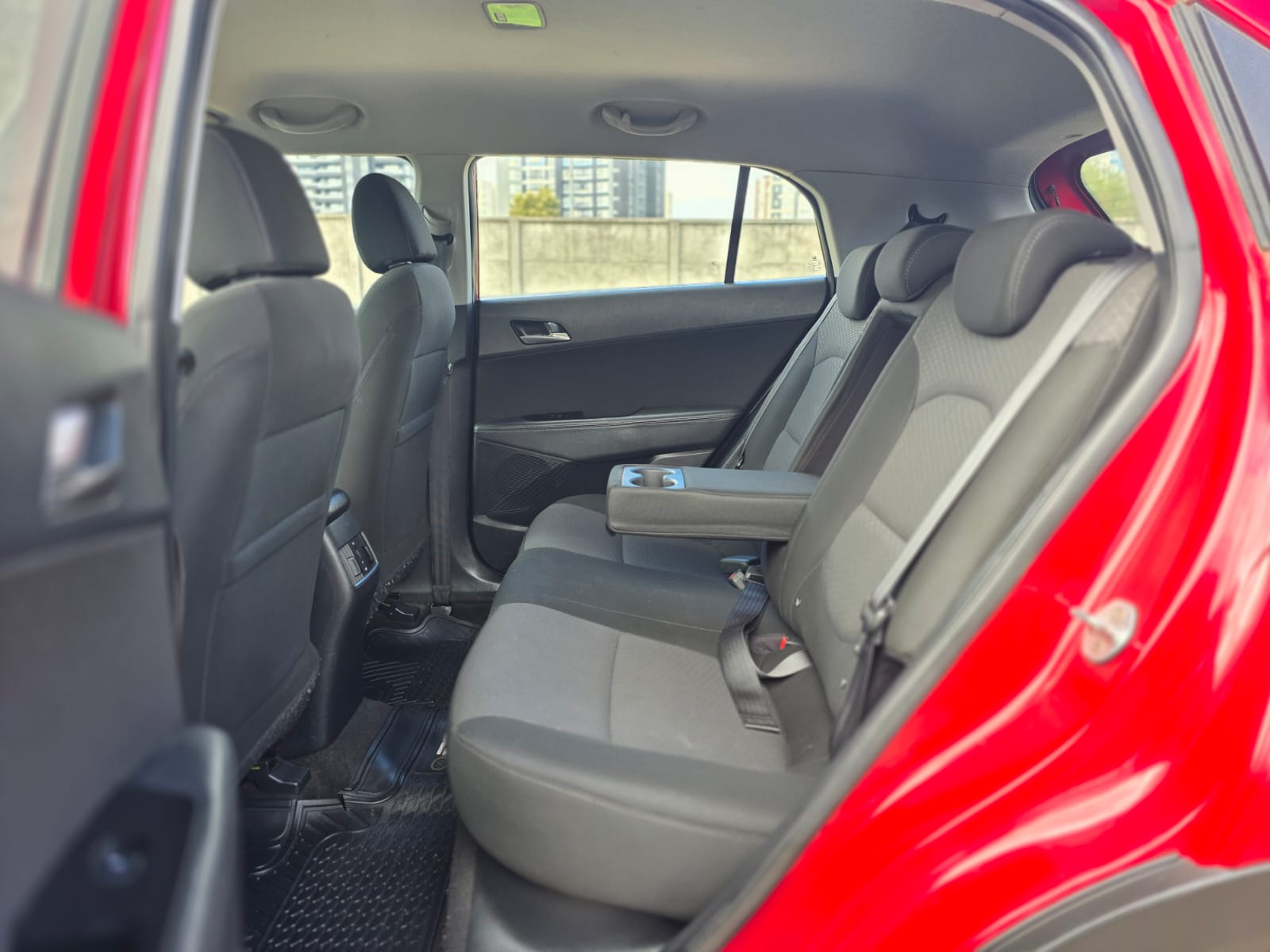 
								Hyundai CRETA GLS full									