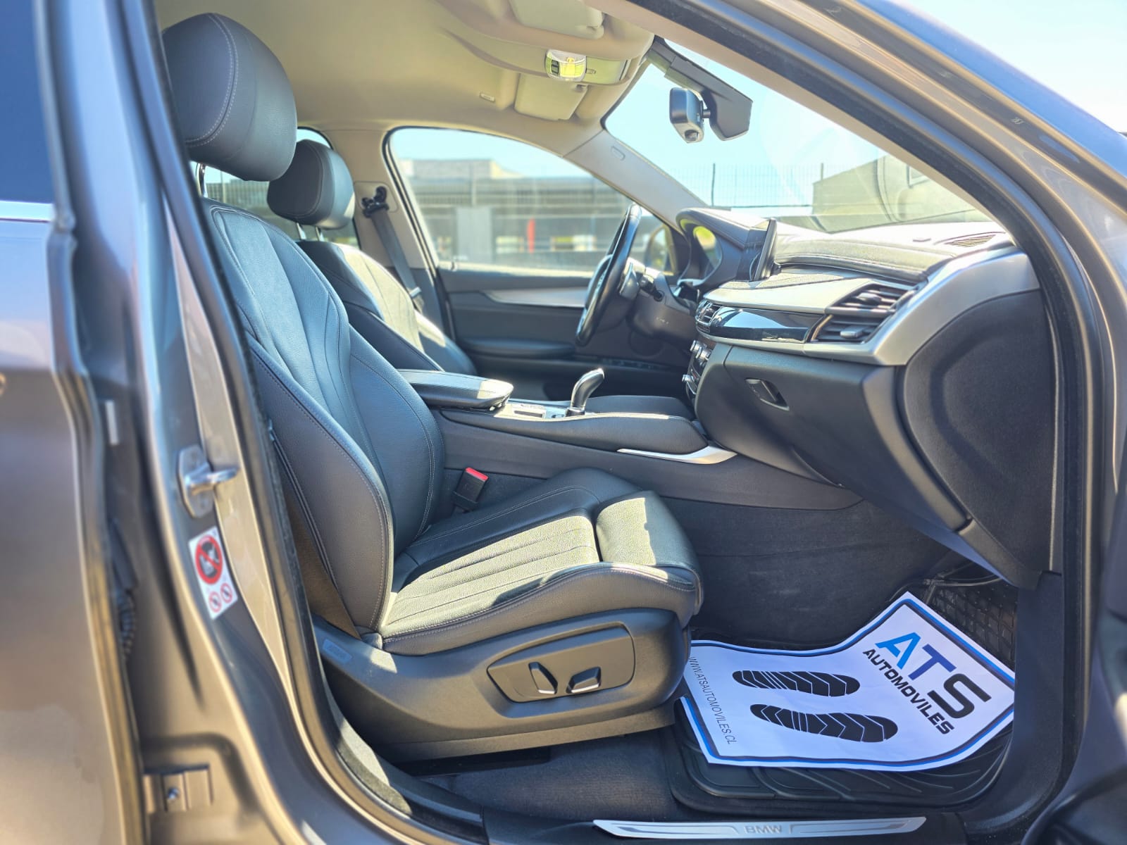 
								BMW X6 X-DRIVE full									