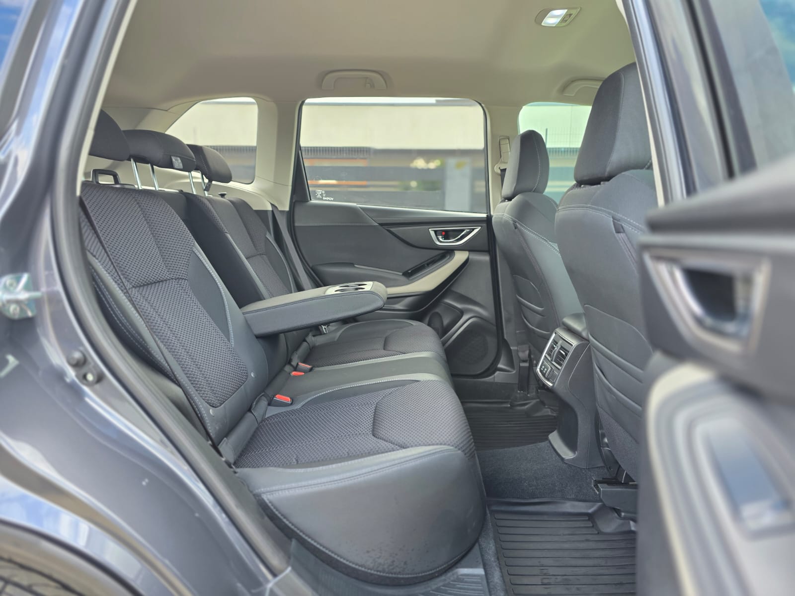 
								Subaru New Forester XS full									