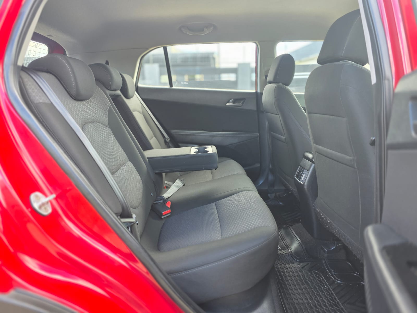 
								Hyundai CRETA GLS full									