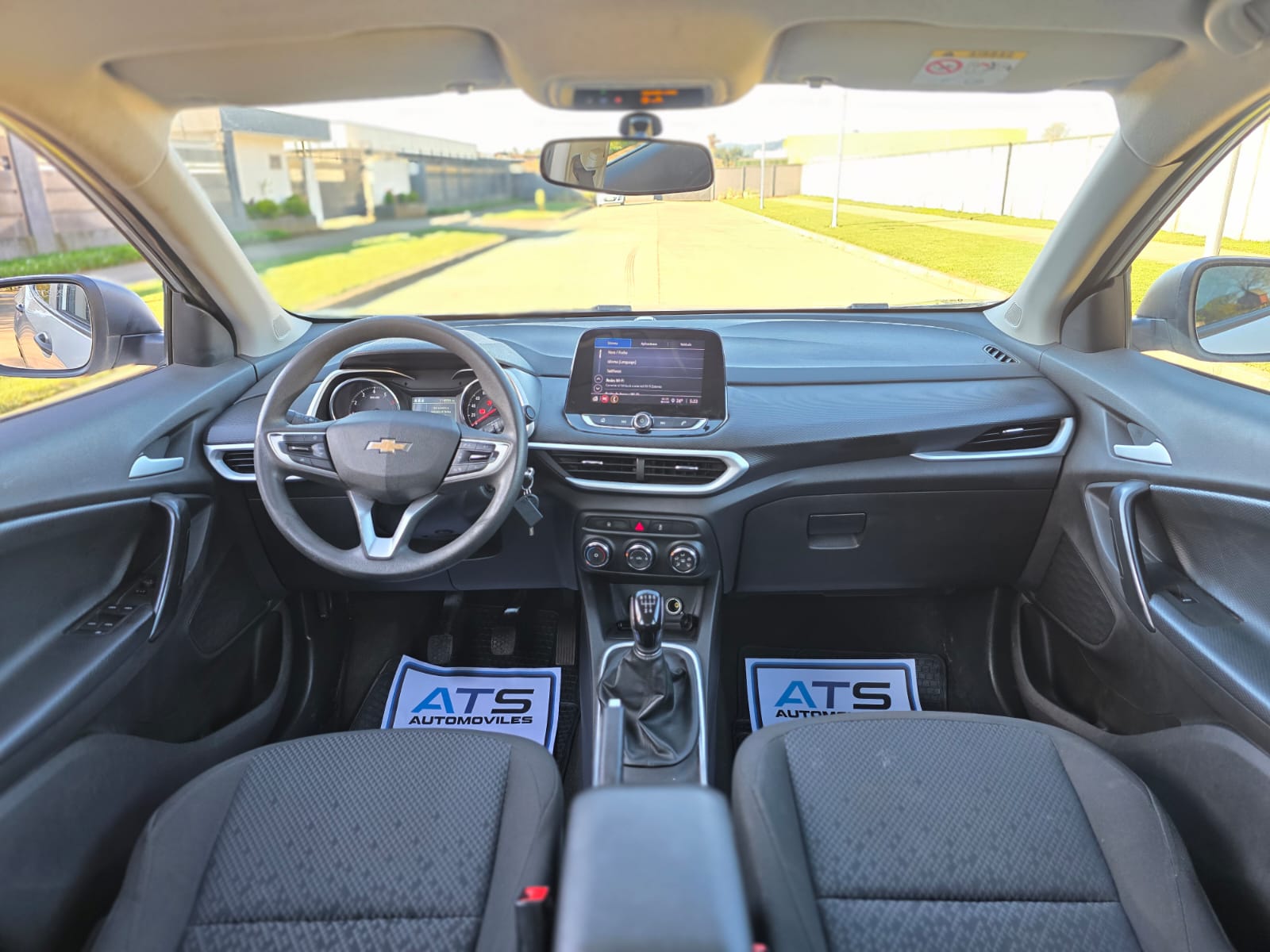 
								Chevrolet TRACKER LS full									