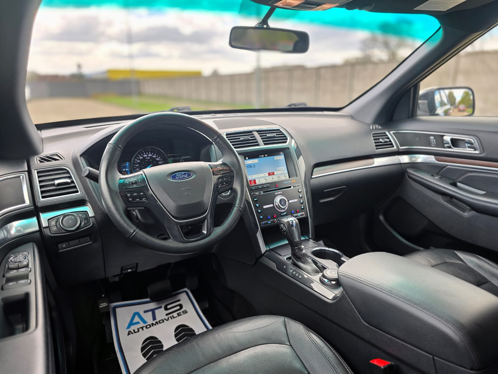 
								Ford EXPLORER LIMITED full									