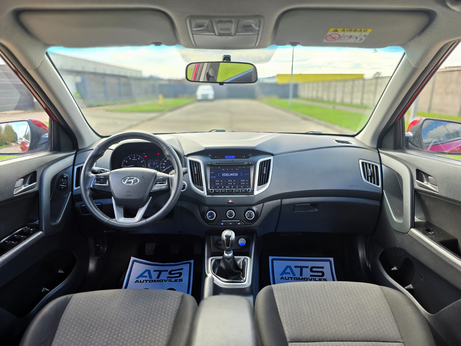 
								Hyundai CRETA GLS full									