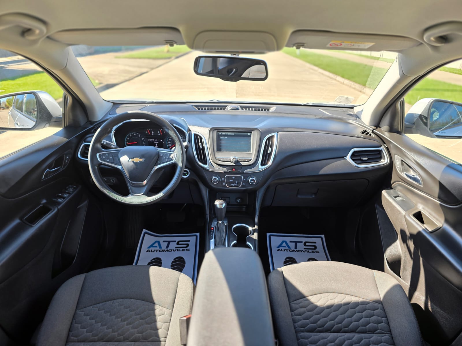 
								Chevrolet EQUINOX LS FWD full									