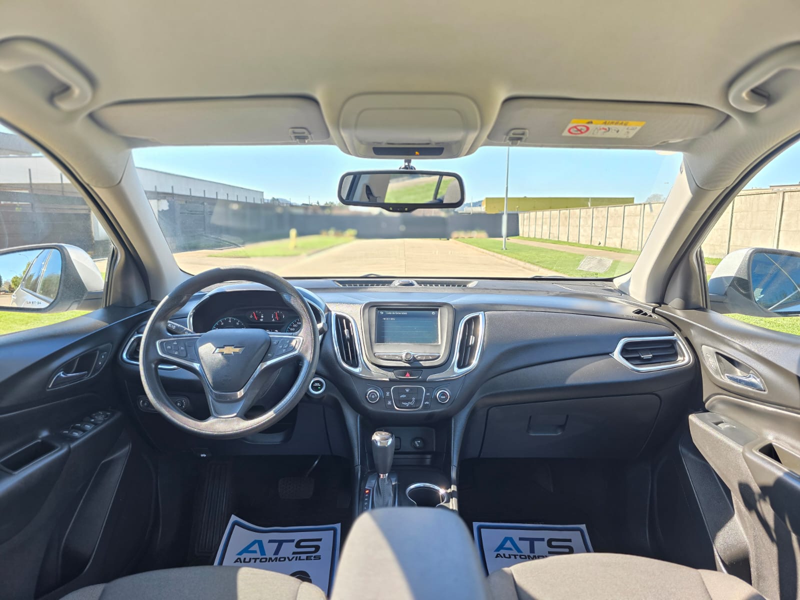 
								Chevrolet EQUINOX LS FWD full									