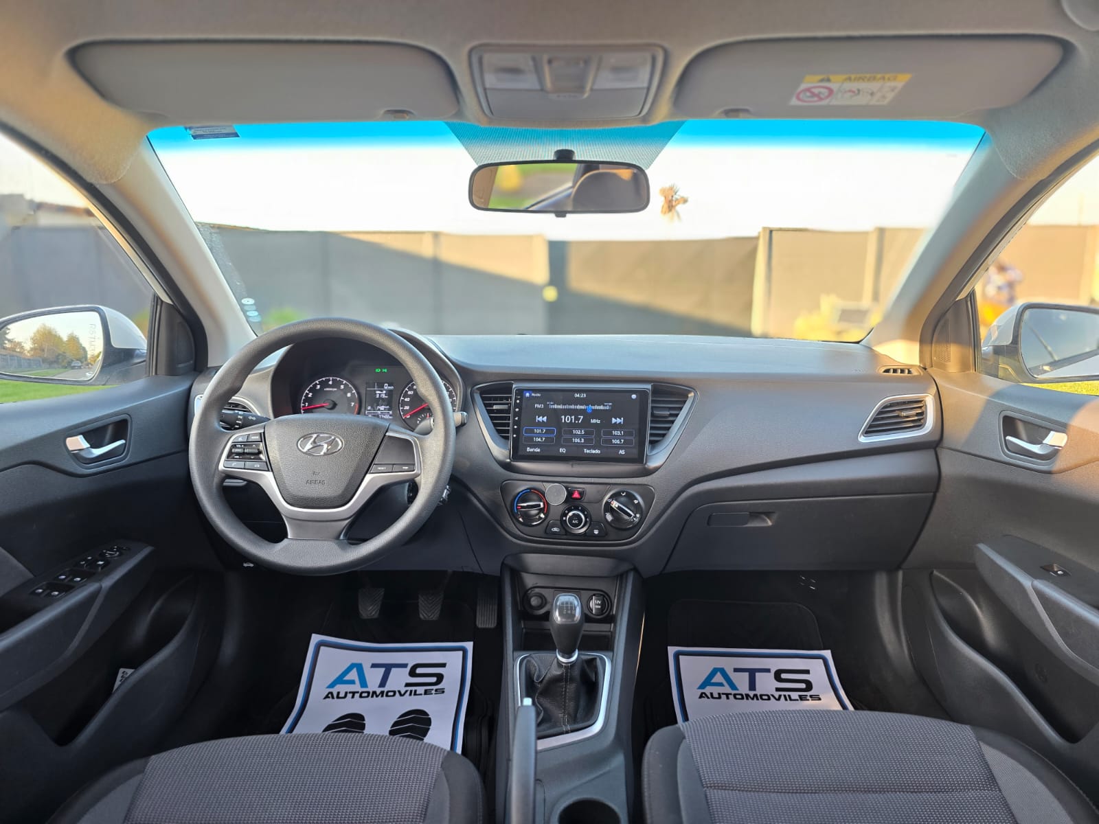 
								Hyundai ACCENT PLUS full									