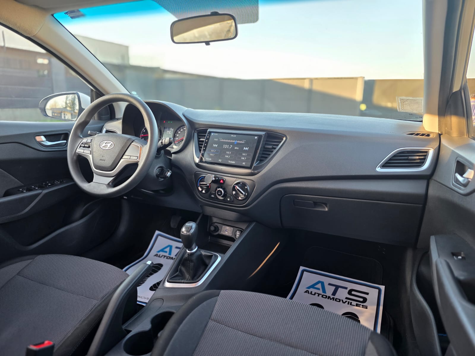 
								Hyundai ACCENT PLUS full									