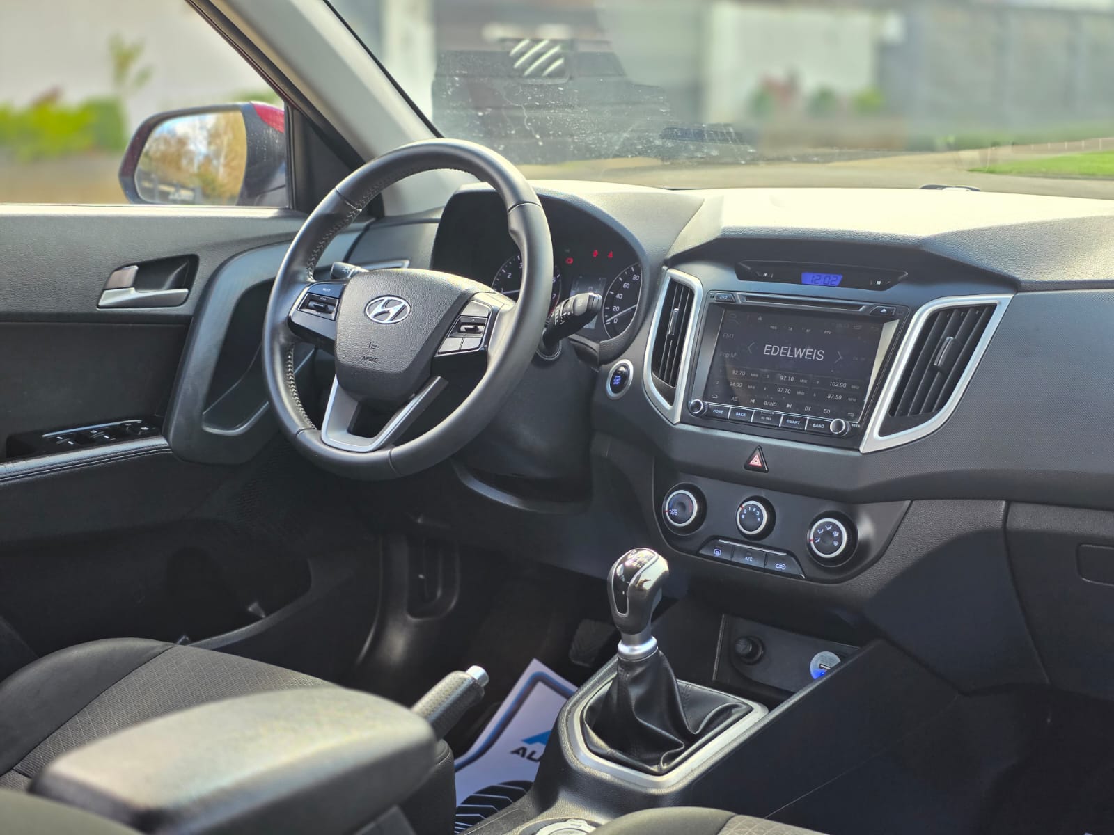 
								Hyundai CRETA GLS full									