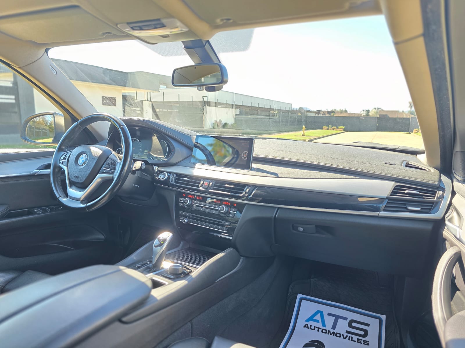 
								BMW X6 X-DRIVE full									