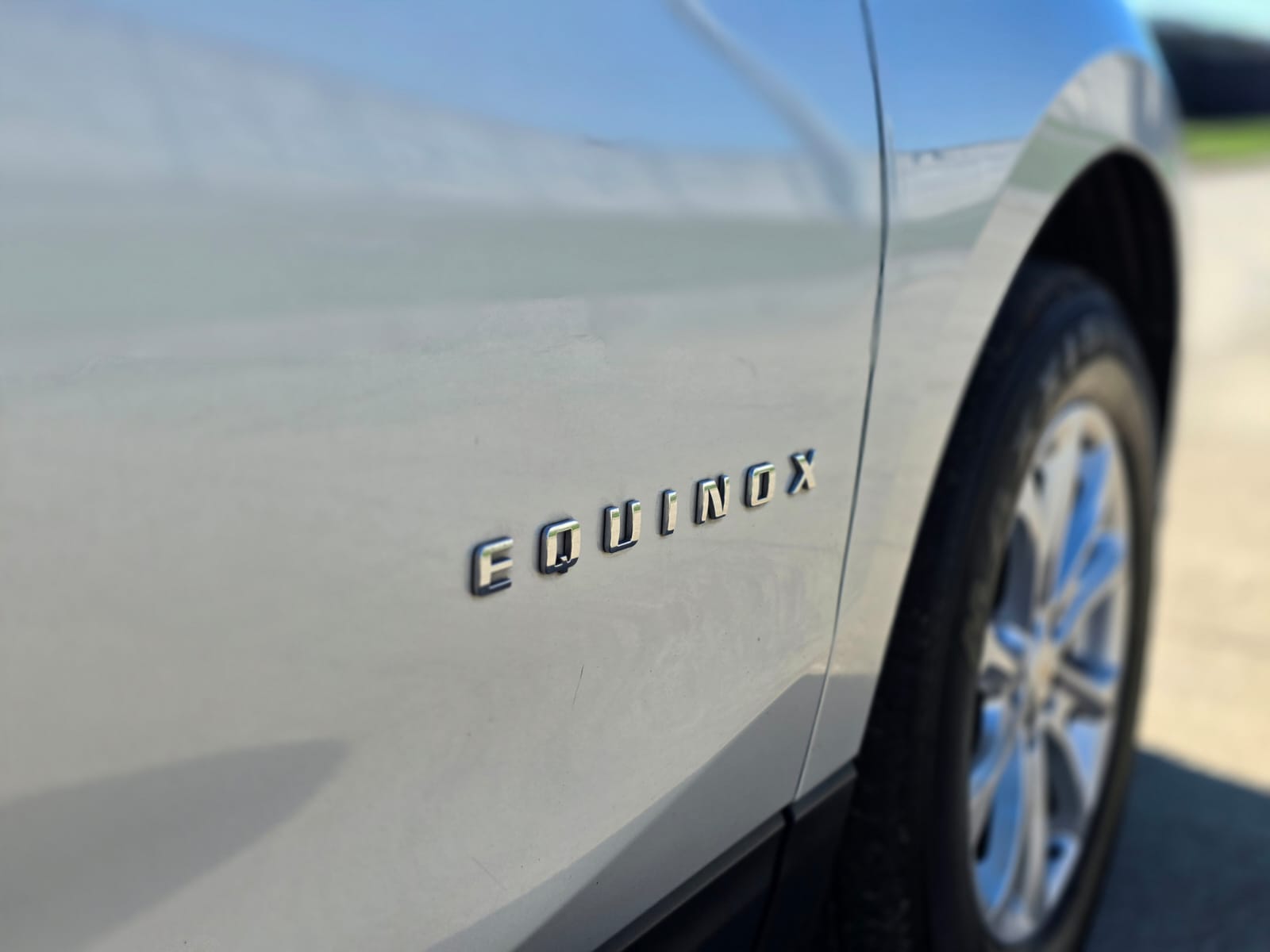 
								Chevrolet EQUINOX LS FWD full									