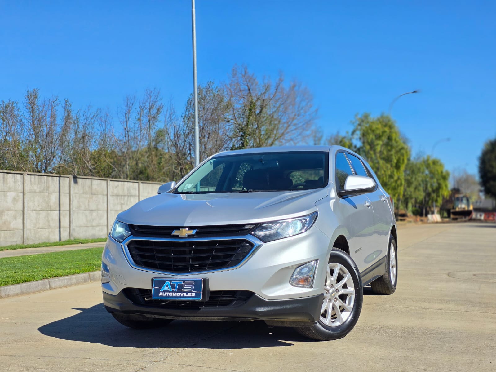 
								Chevrolet EQUINOX LS FWD full									