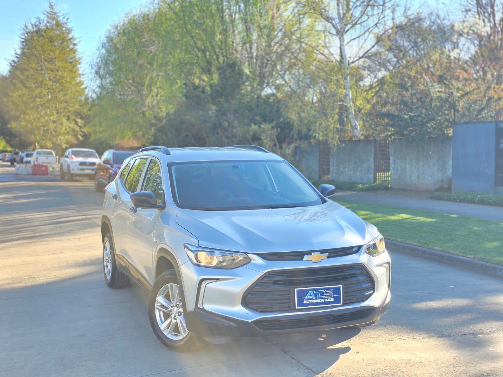 
								Chevrolet TRACKER LS full									