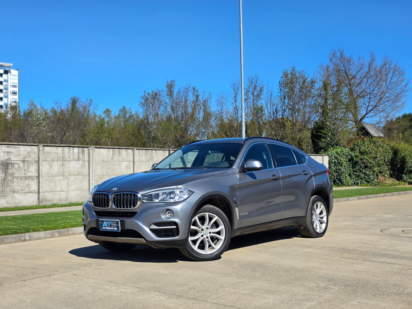 
								BMW X6 X-DRIVE full									