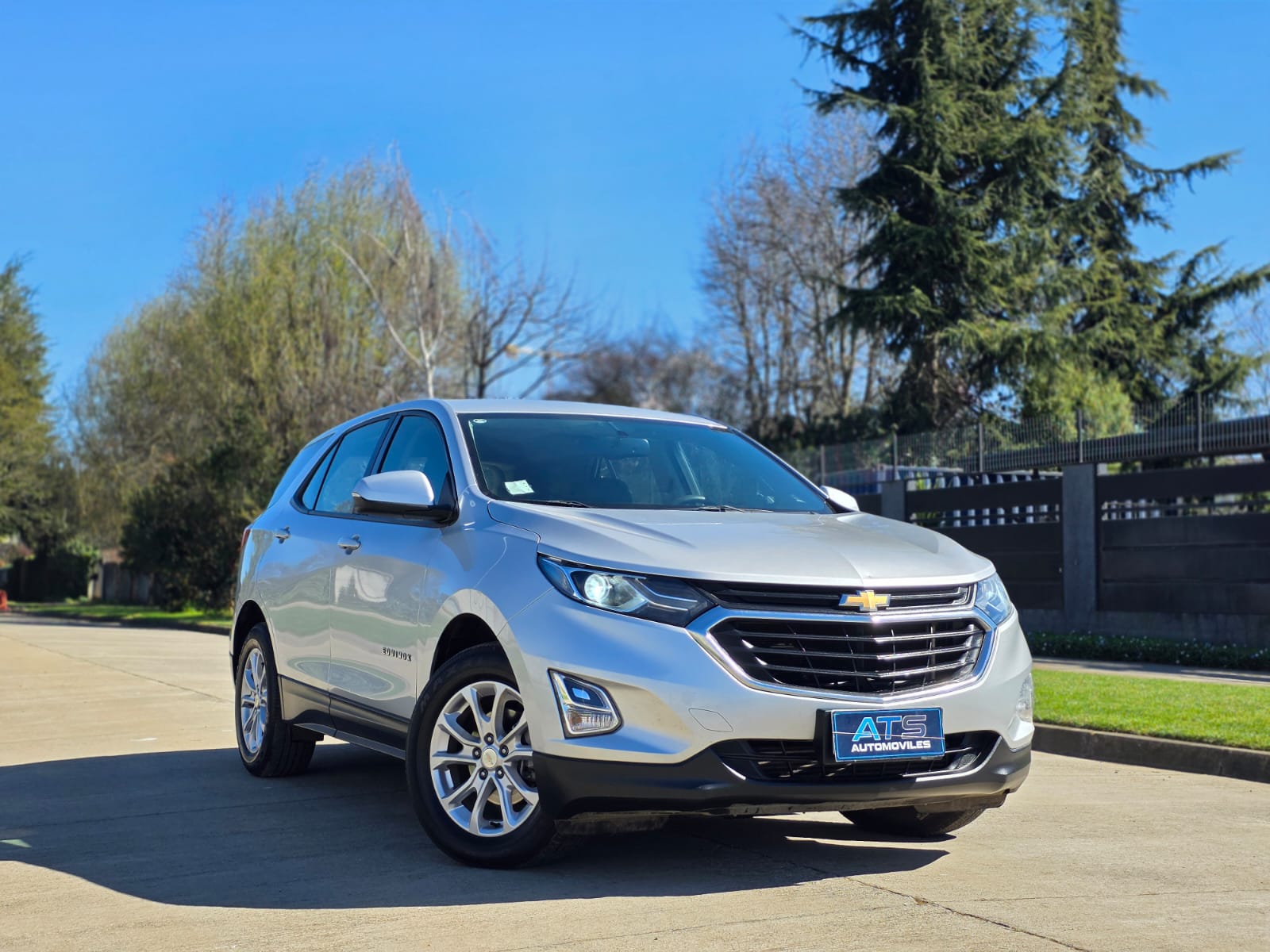 
								Chevrolet EQUINOX LS FWD full									