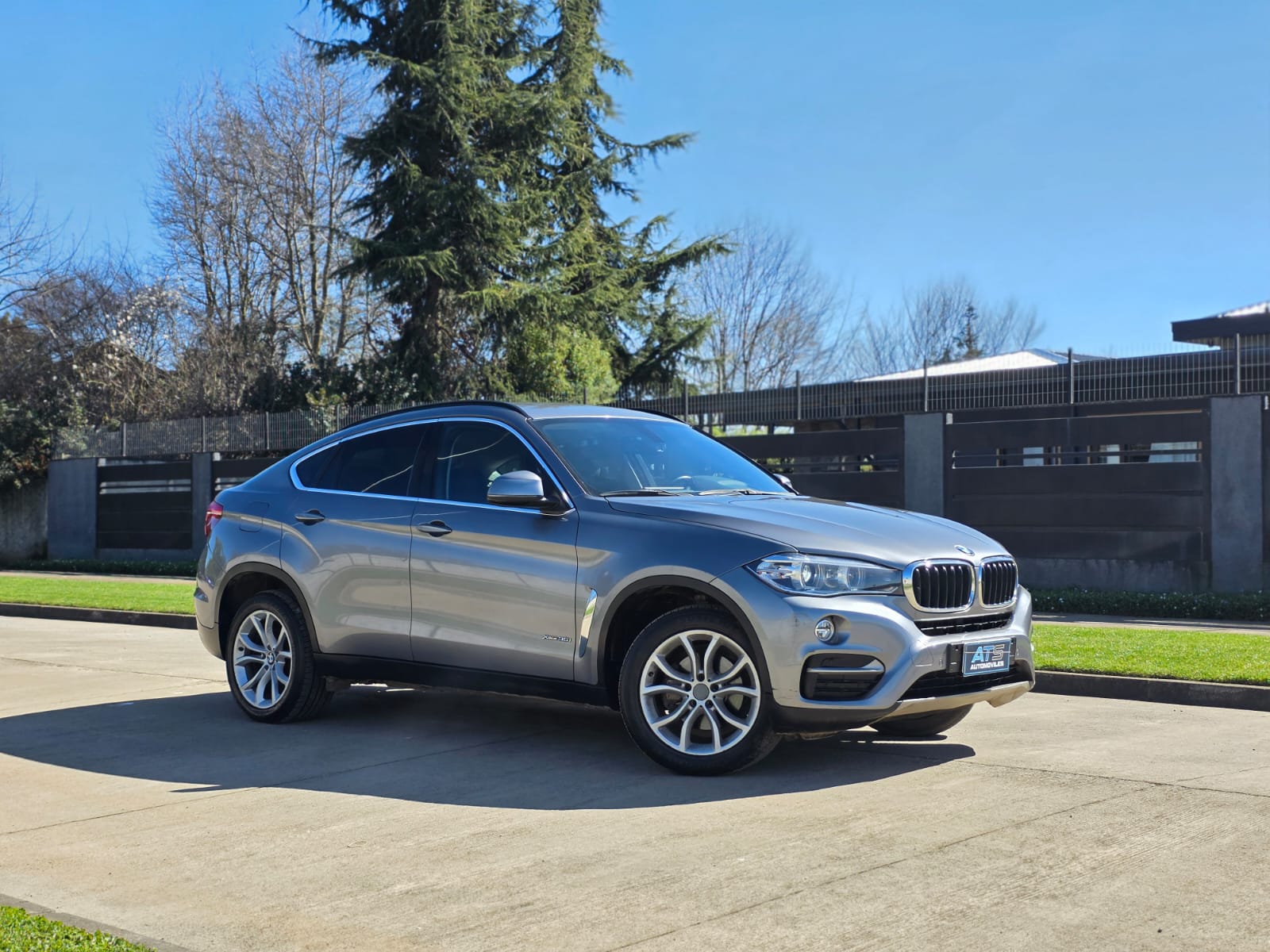 
								BMW X6 X-DRIVE full									