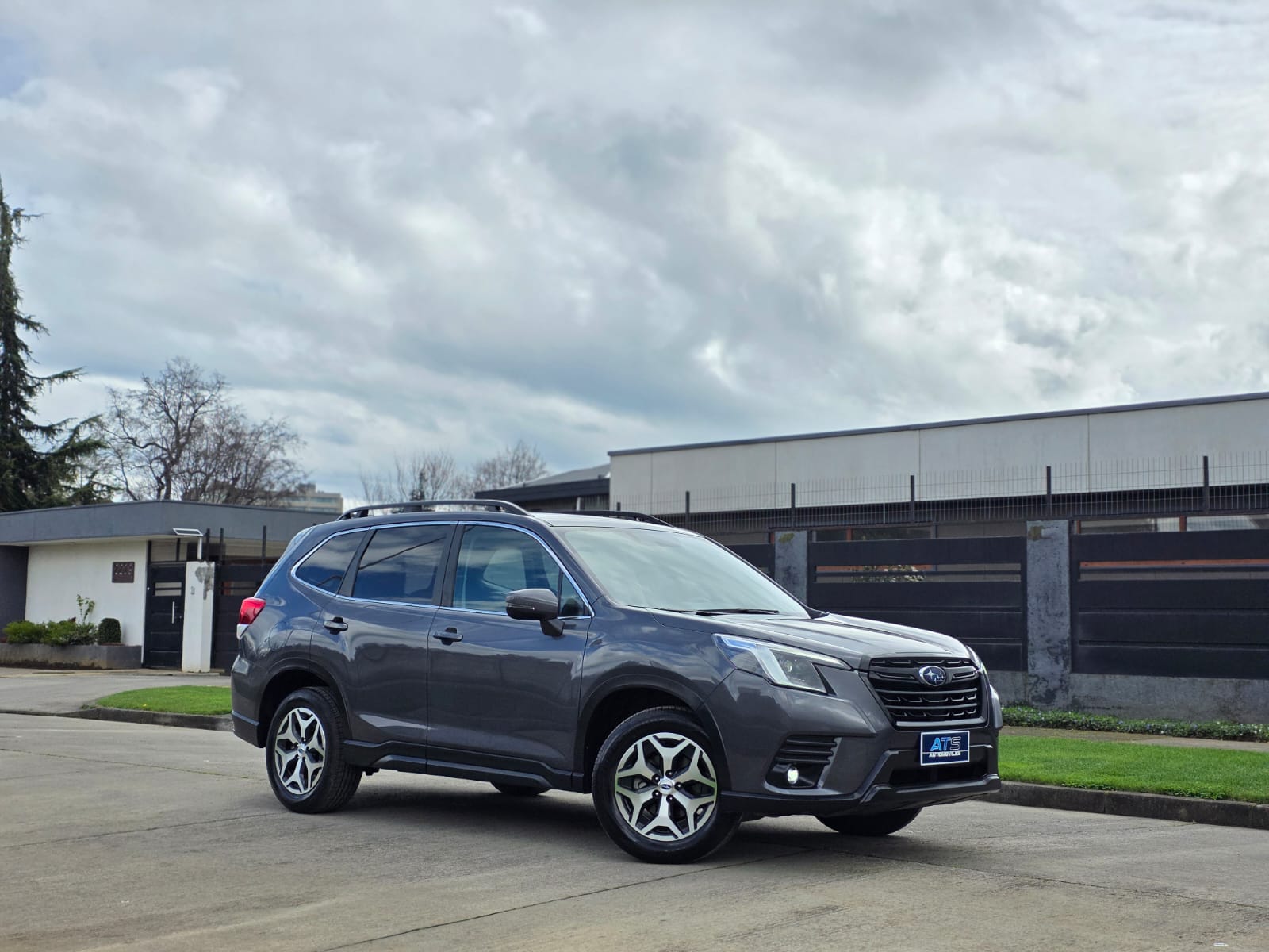 
								Subaru New Forester XS full									