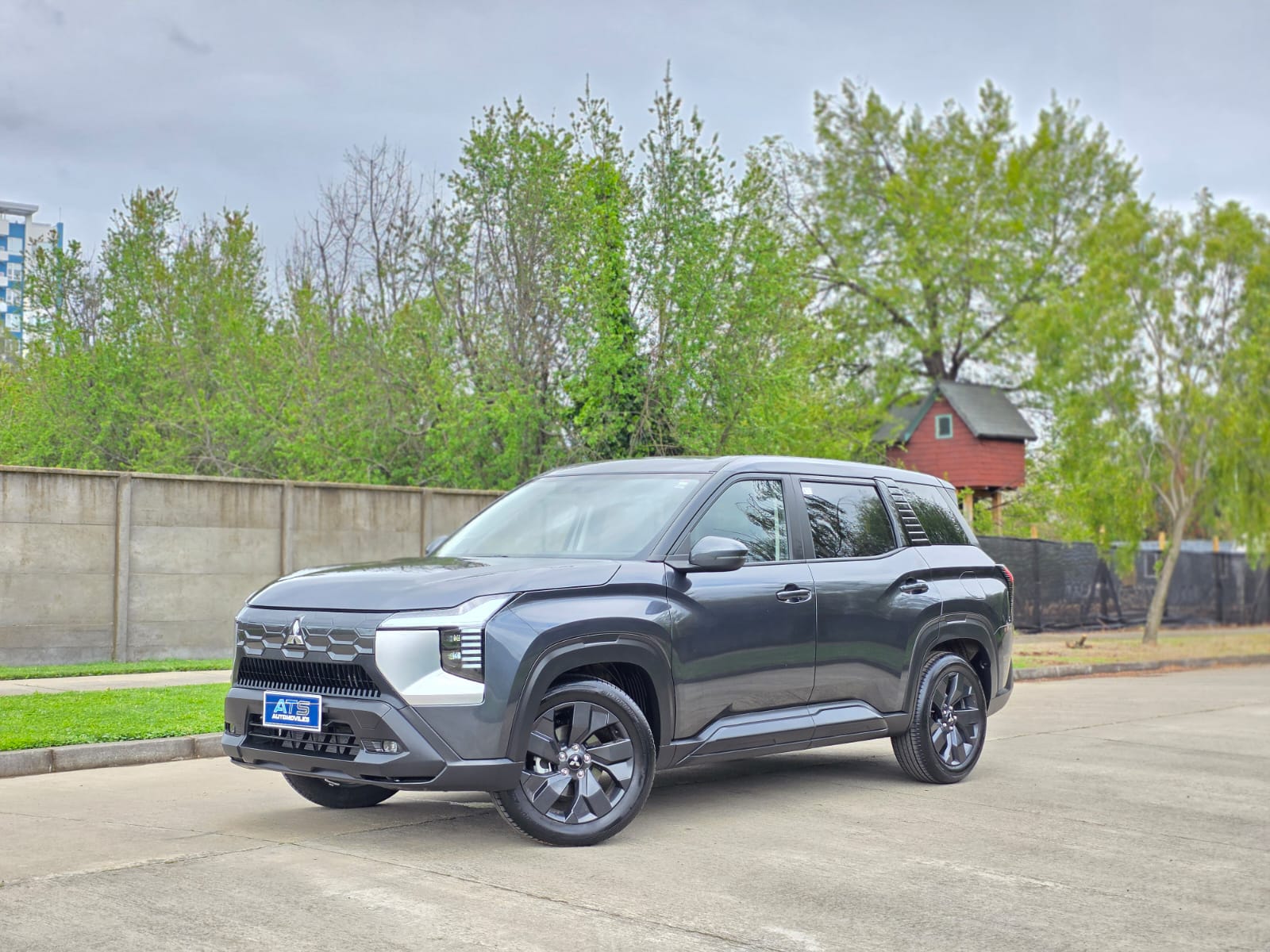 
								Mitsubishi Destinator GL full									