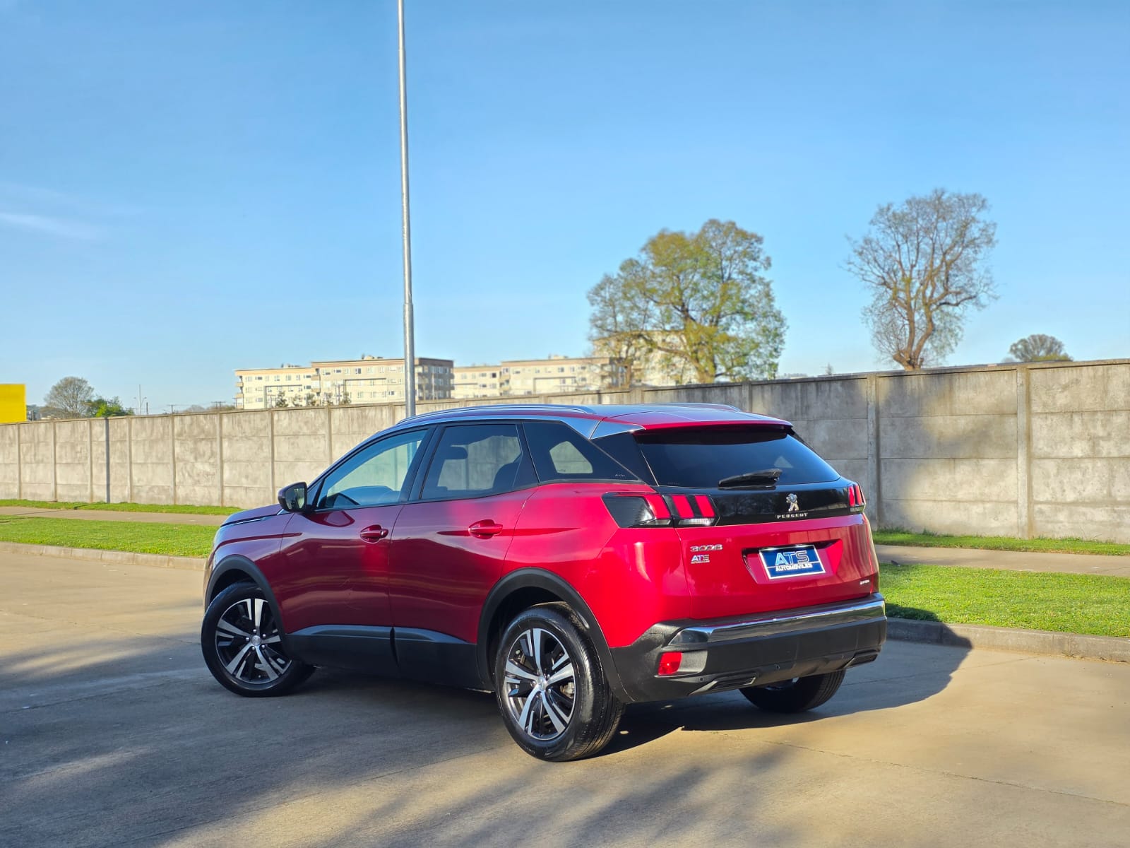 
								Peugeot 3008 ACTIVE full									