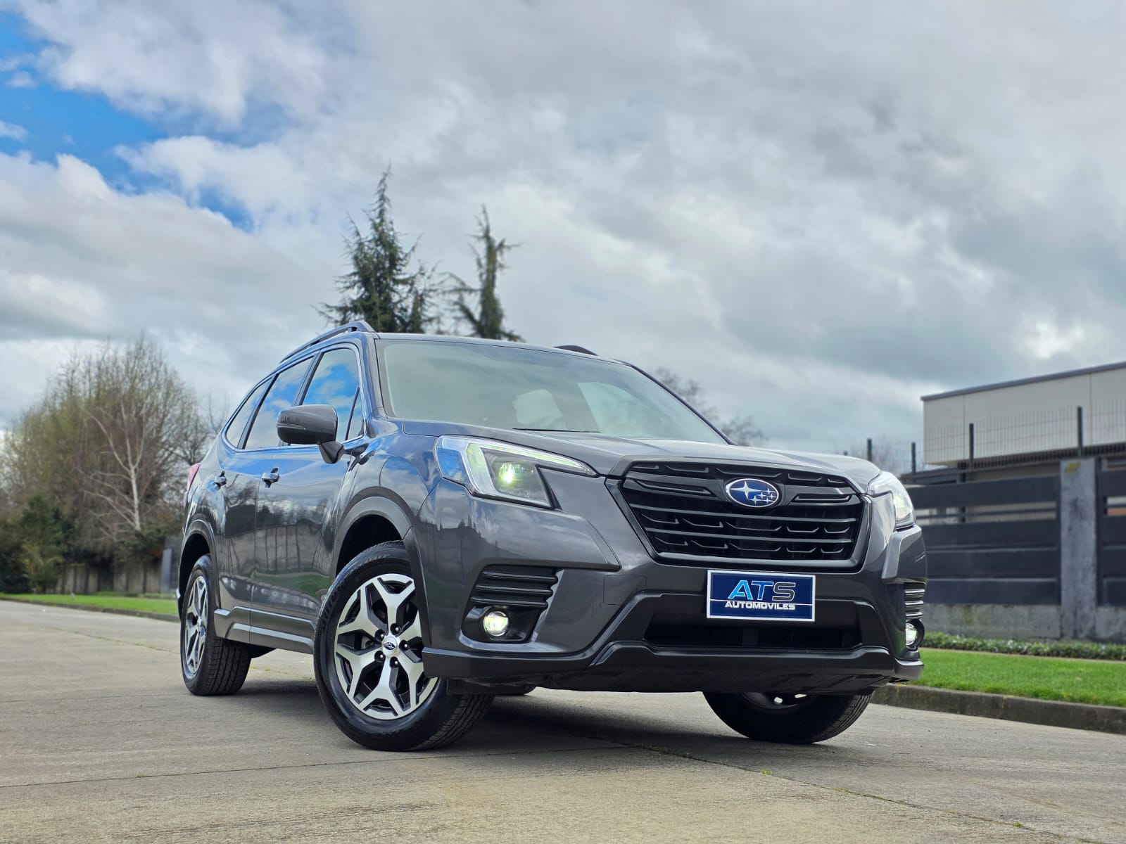 
								Subaru New Forester XS full									
