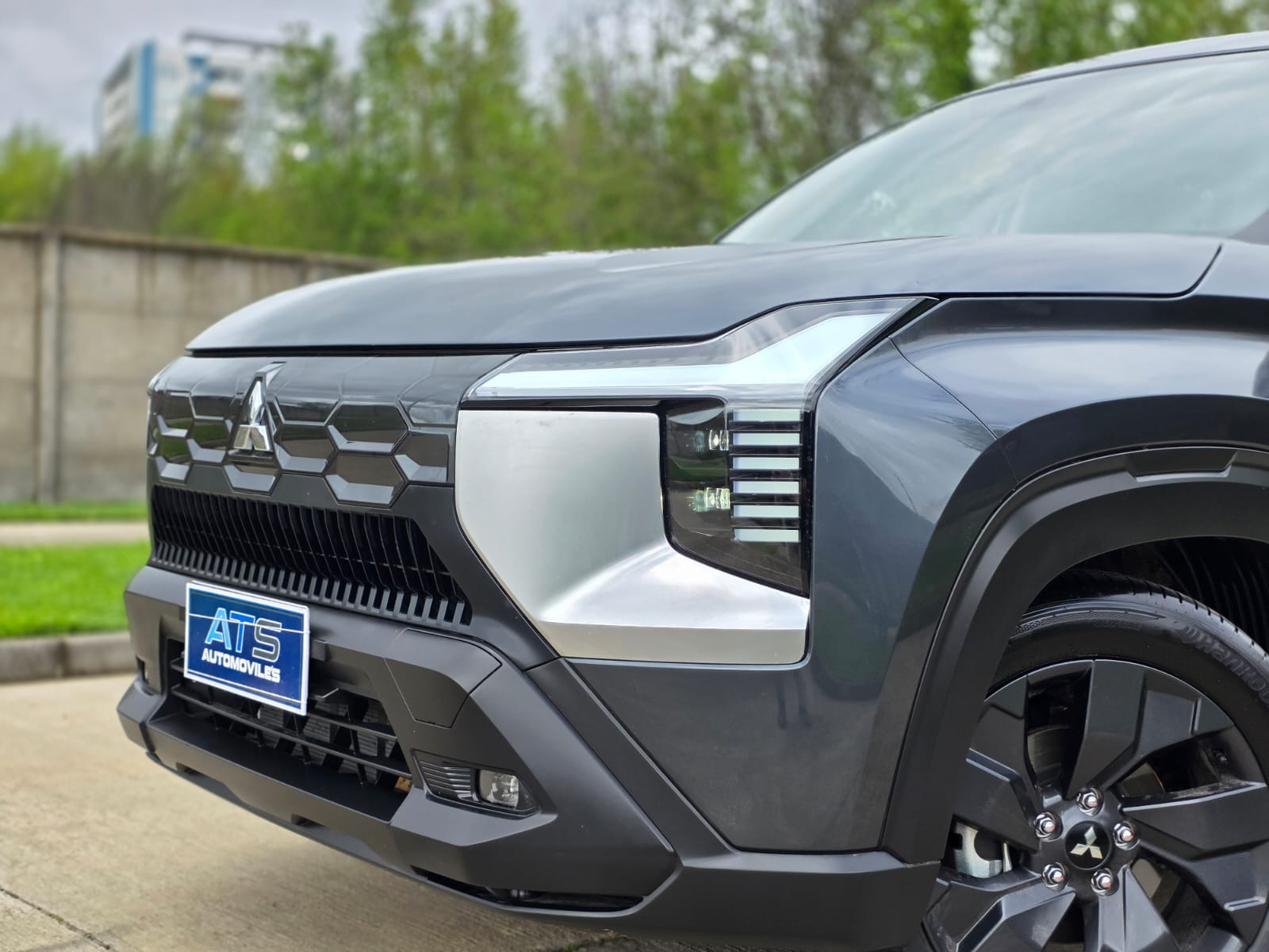 
								Mitsubishi Destinator GL full									