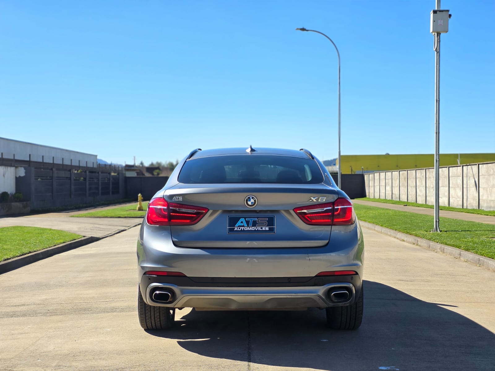 
								BMW X6 X-DRIVE full									