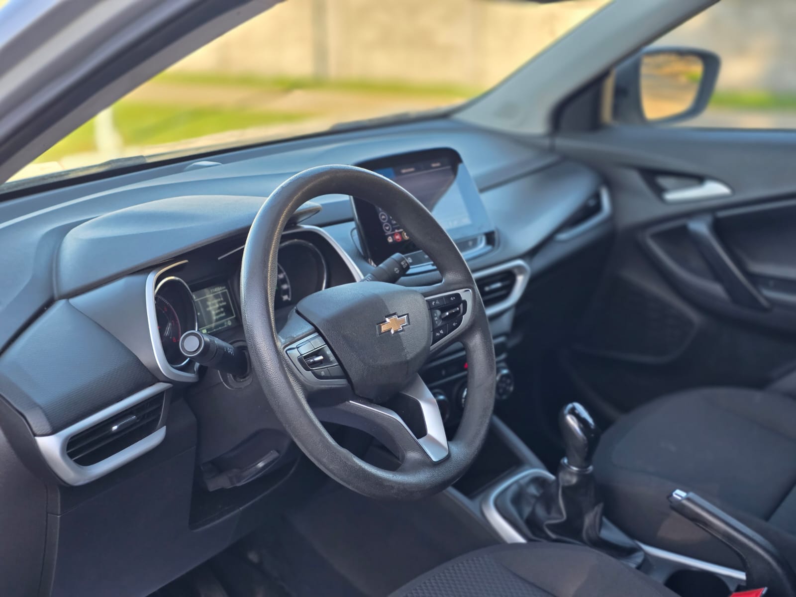 
								Chevrolet TRACKER LS full									
