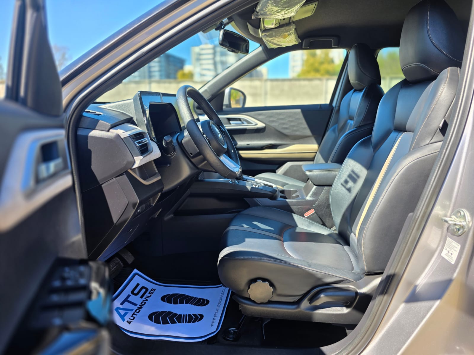 
								Mitsubishi NEW OUTLANDER SPORT GLS full									