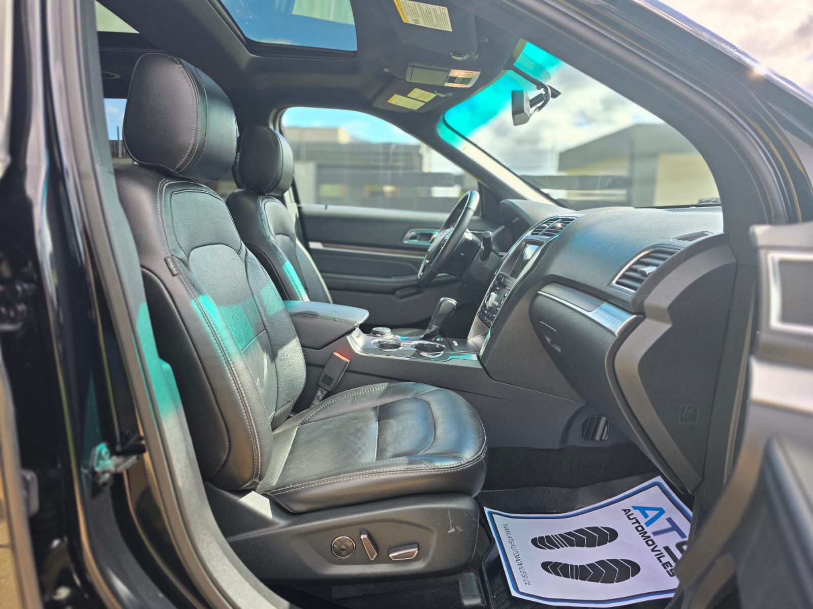 
								Ford EXPLORER LIMITED full									