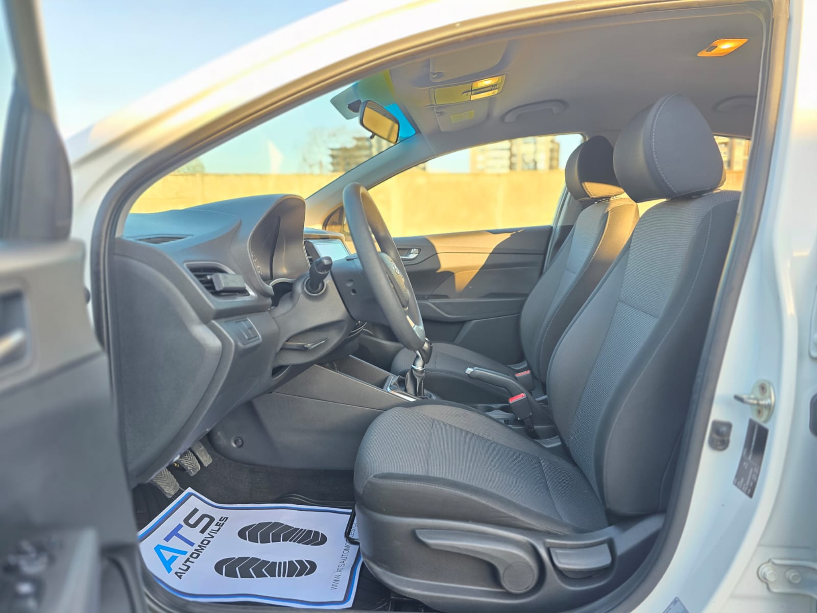 
								Hyundai ACCENT PLUS full									