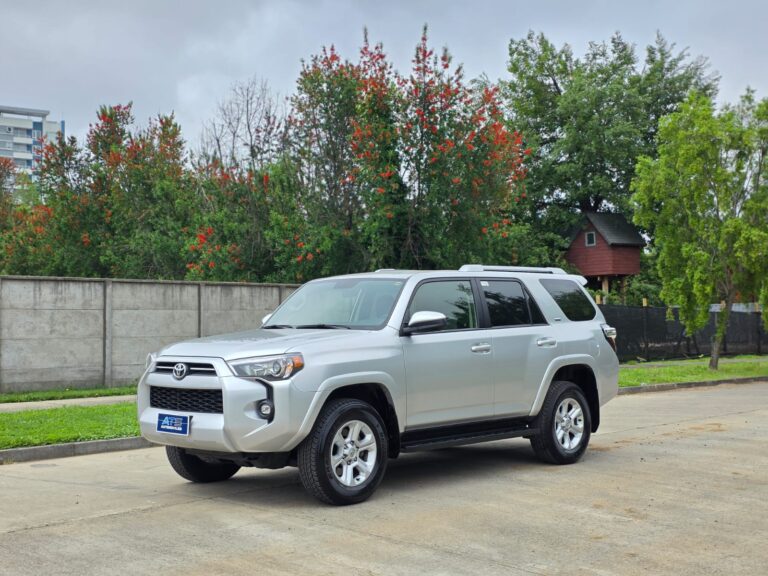 Toyota 4RUNNER SR5