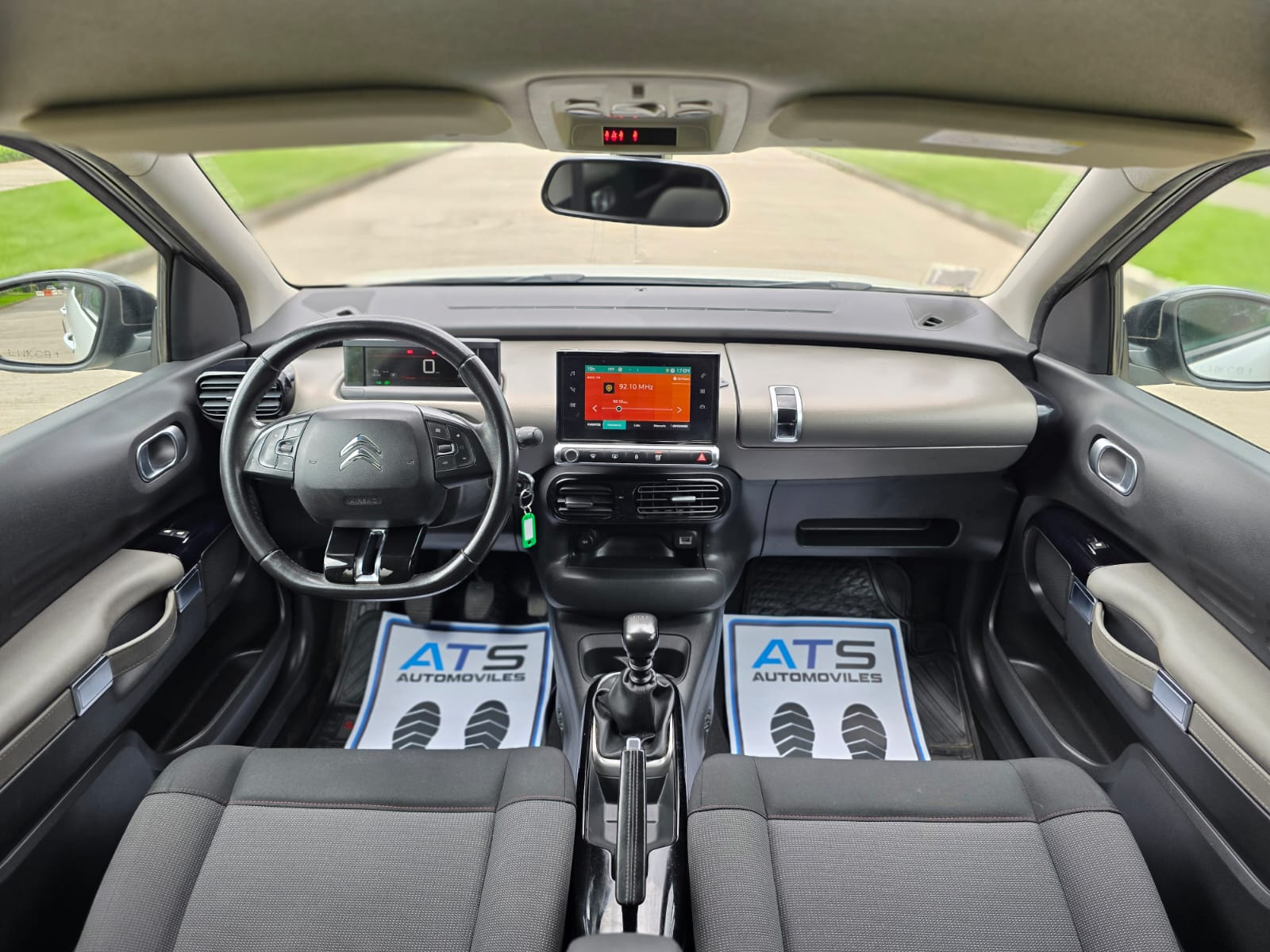 
								Citroen NEW C4 CACTUS full									