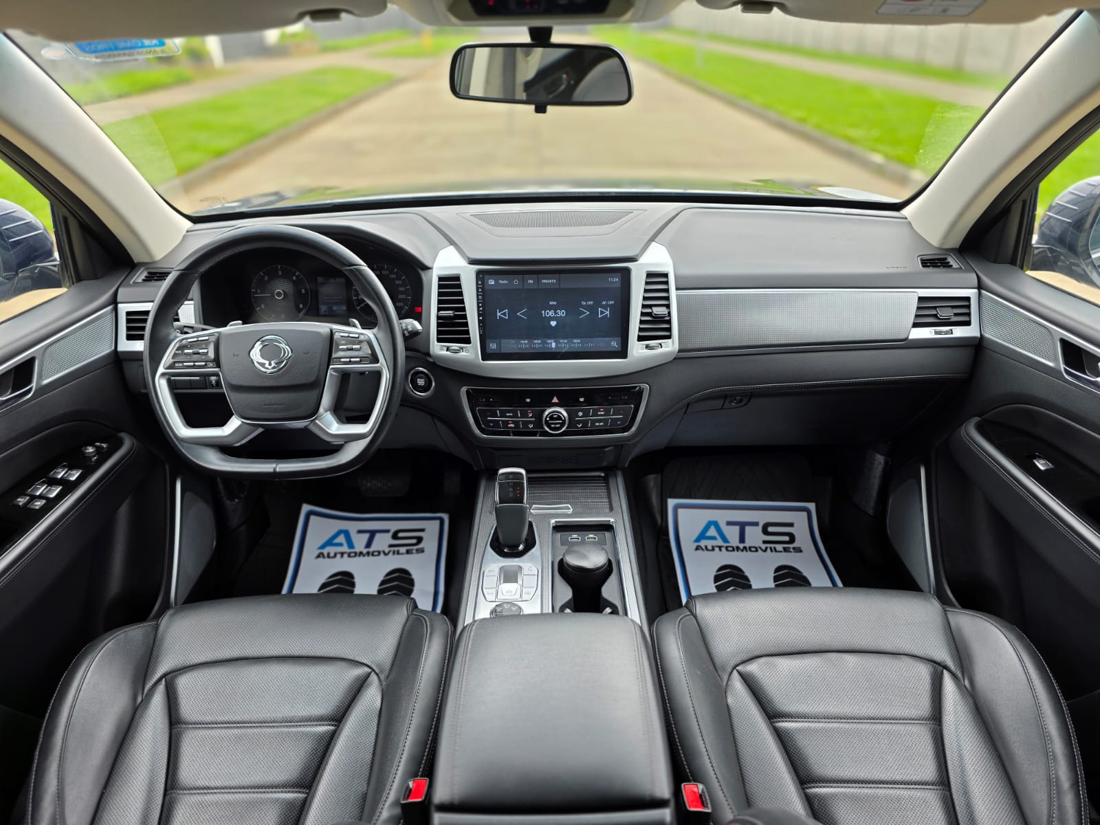 
								Ssangyong REXTON GLX full									