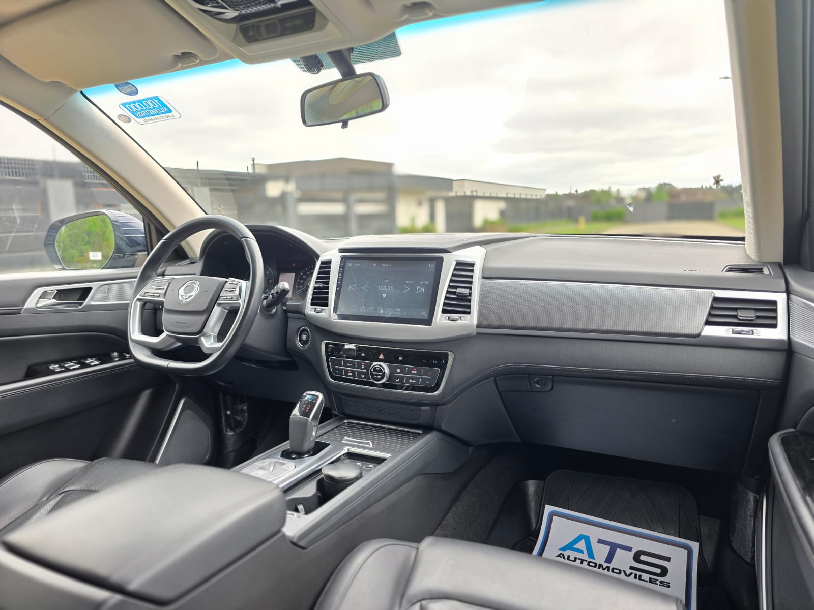 
								Ssangyong REXTON GLX full									