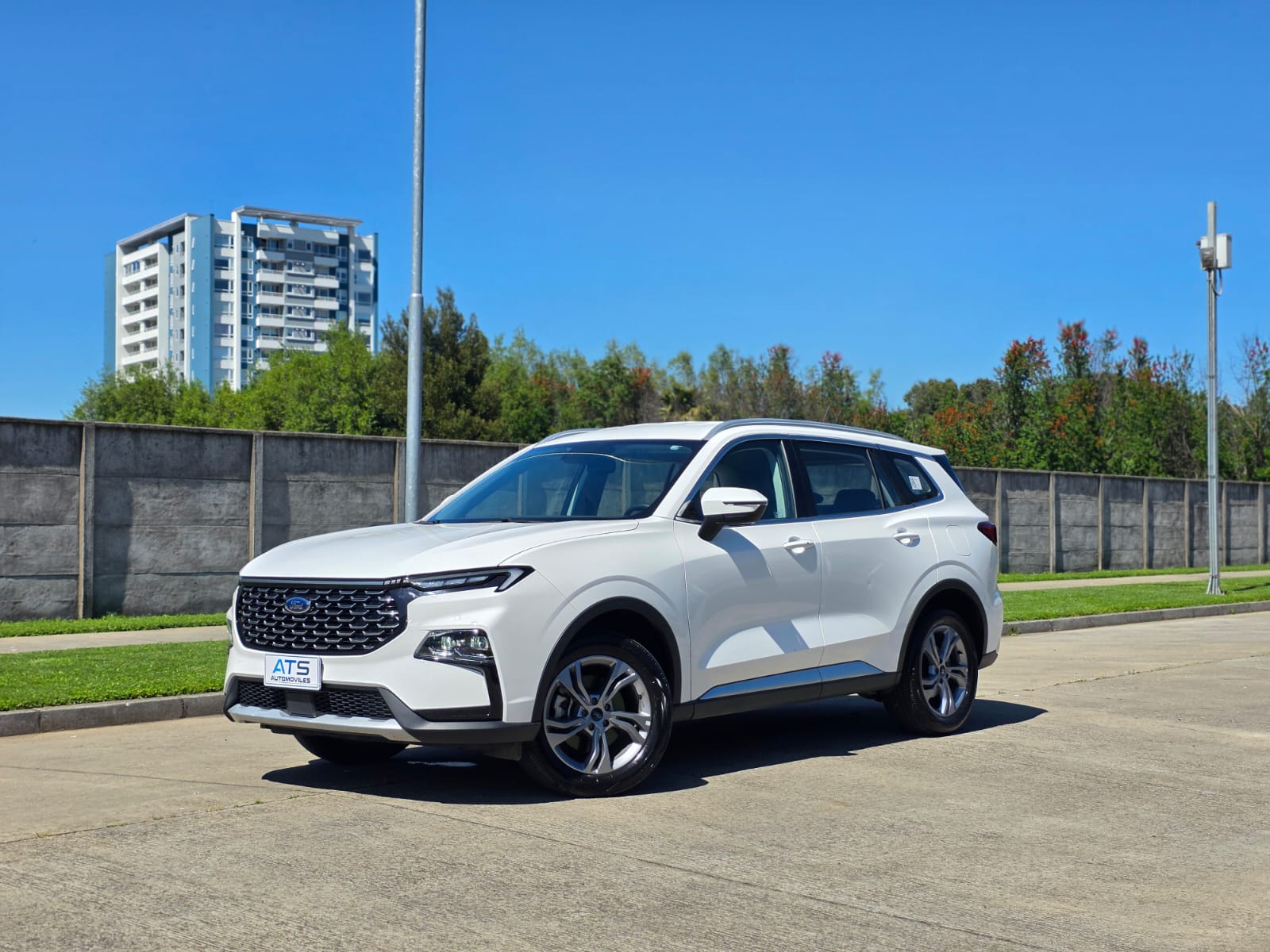 
								Ford Territory TREND full									