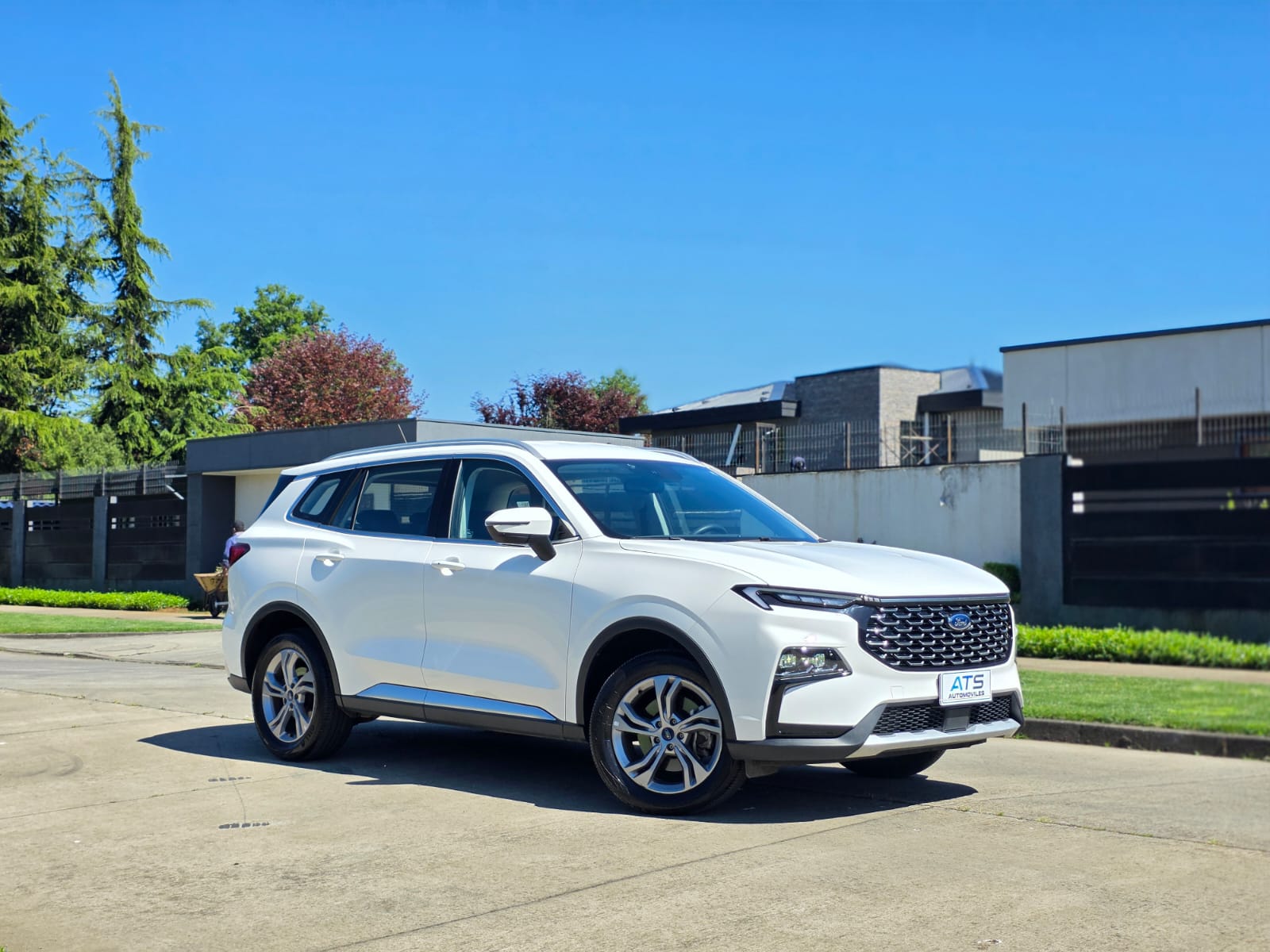 
								Ford Territory TREND full									