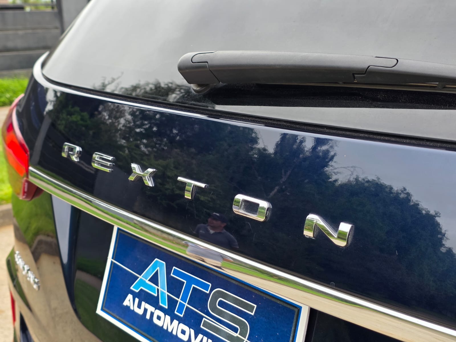 
								Ssangyong REXTON GLX full									