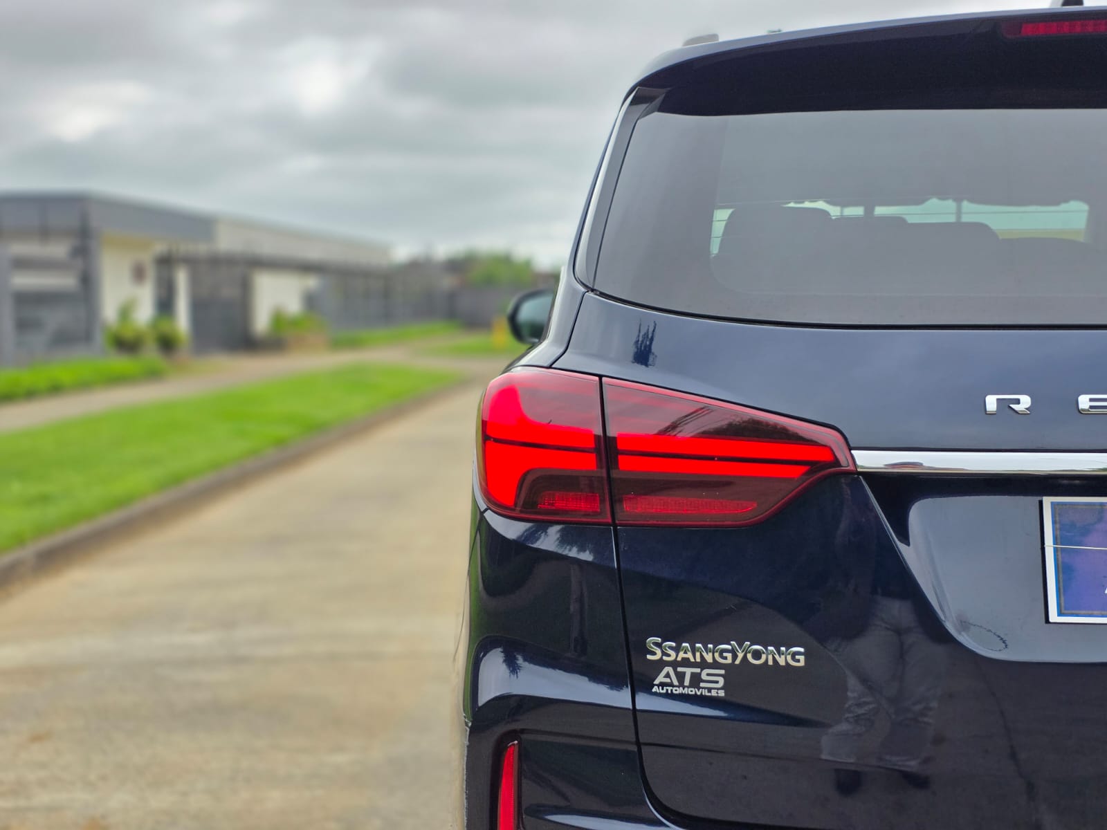 
								Ssangyong REXTON GLX full									