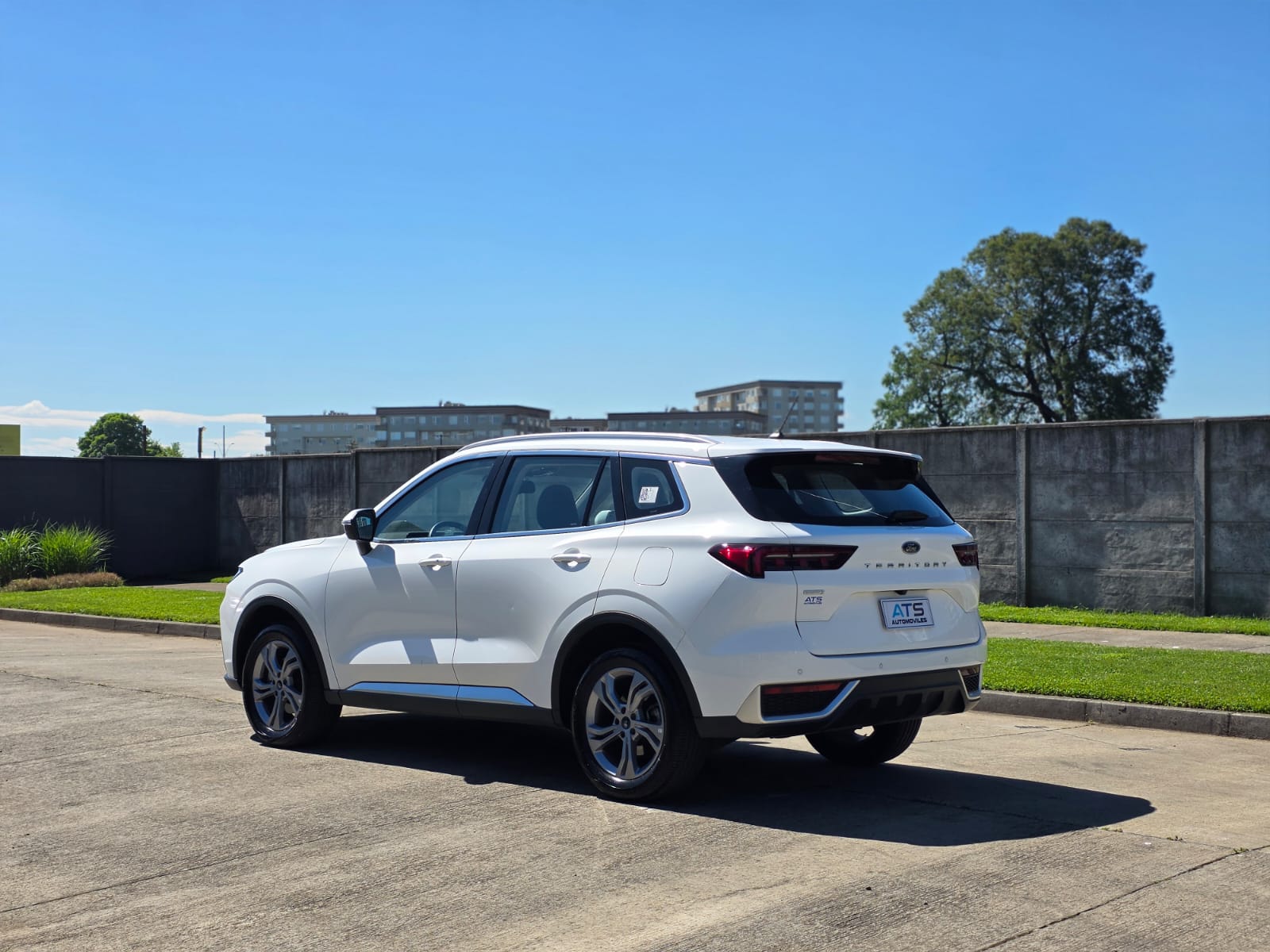 
								Ford Territory TREND full									